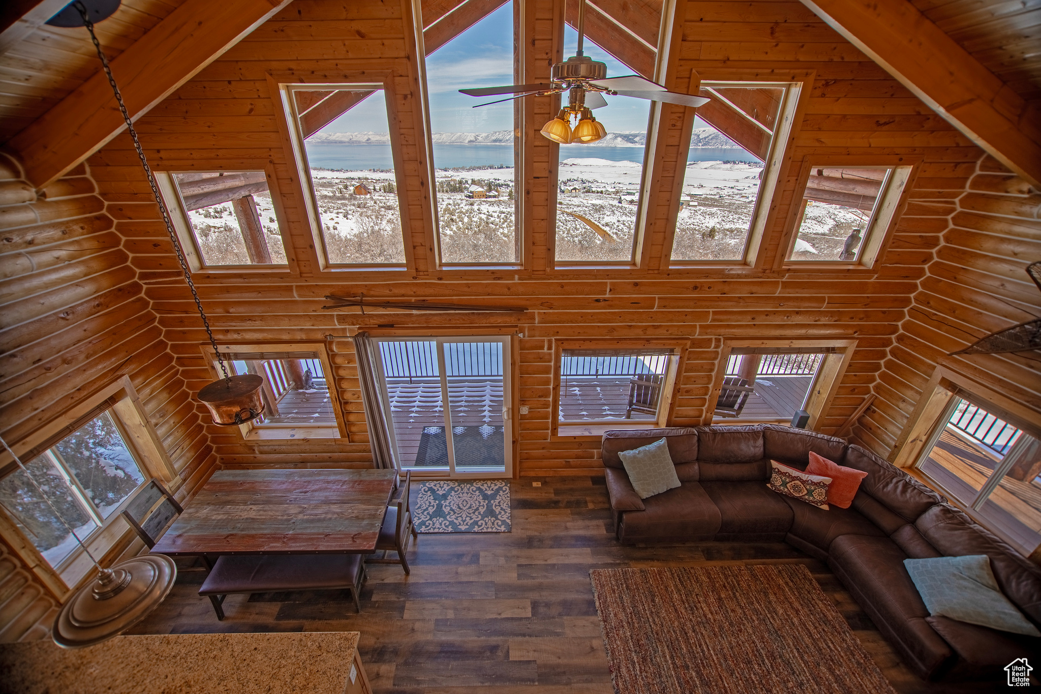 3186 S Sweetwater Pkwy, Garden City, Utah image 22