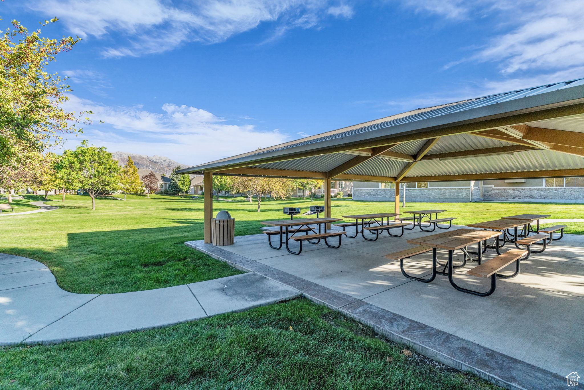 BROOKHAVEN VILLAS PUD - Residential