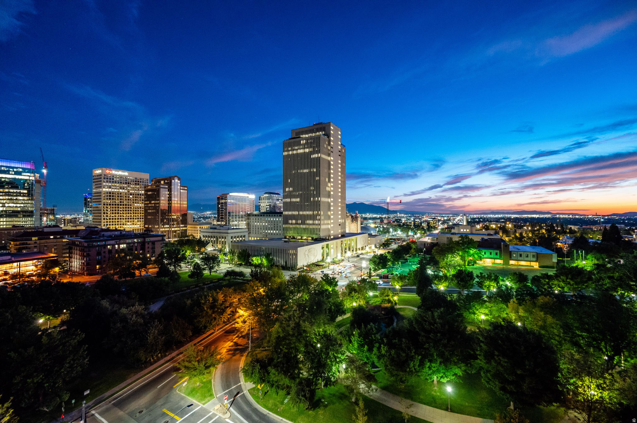 ZIONS SUMMIT CONDM - Residential