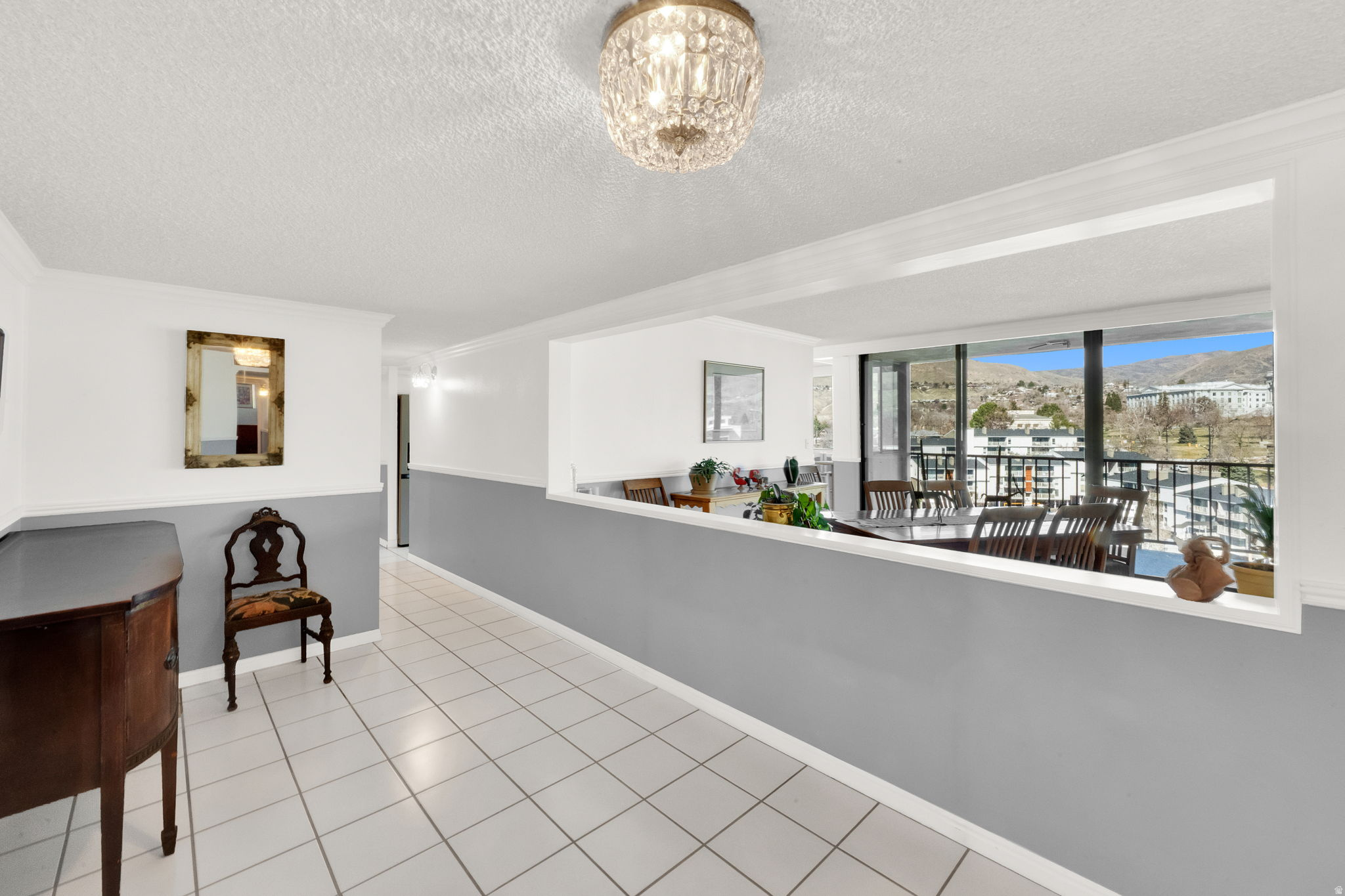 ZIONS SUMMIT CONDM - Residential