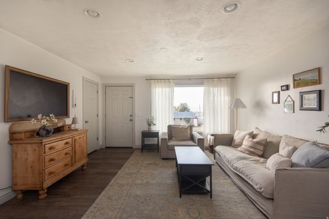 Tiny photo for 215 S 1300 E, Pleasant Grove, UT 84062 (MLS # 2127138)