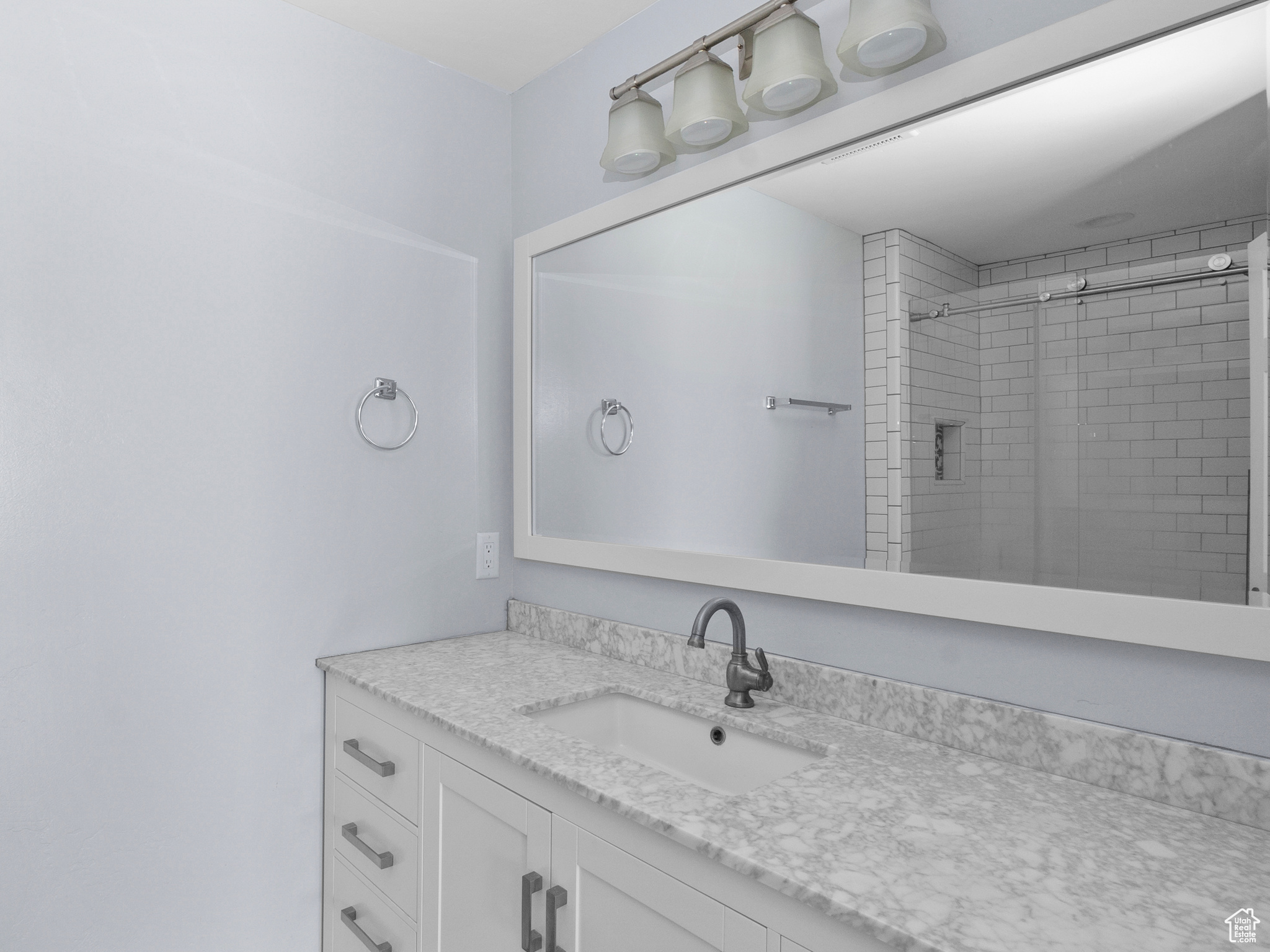 KENNECOTT - Residential