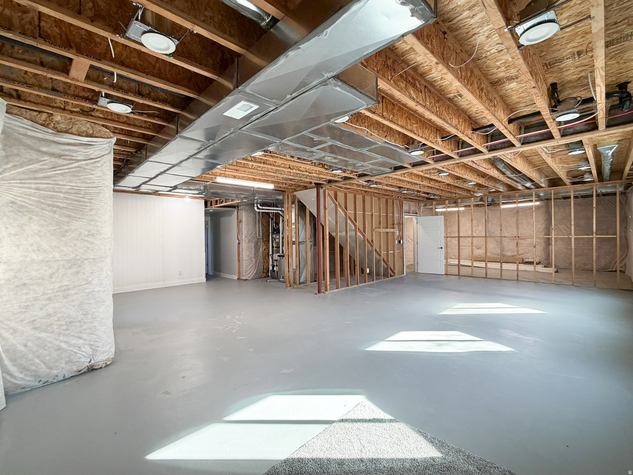 COUNTRY FIELDS - Residential