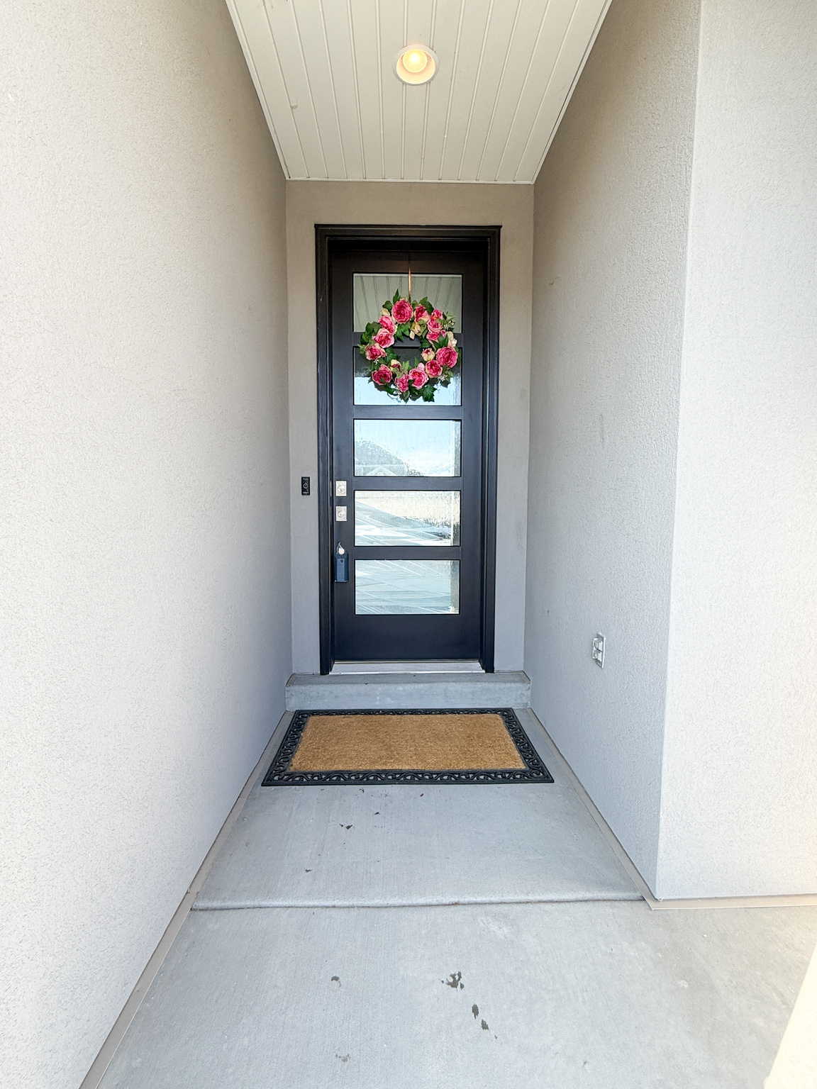 COUNTRY FIELDS - Residential