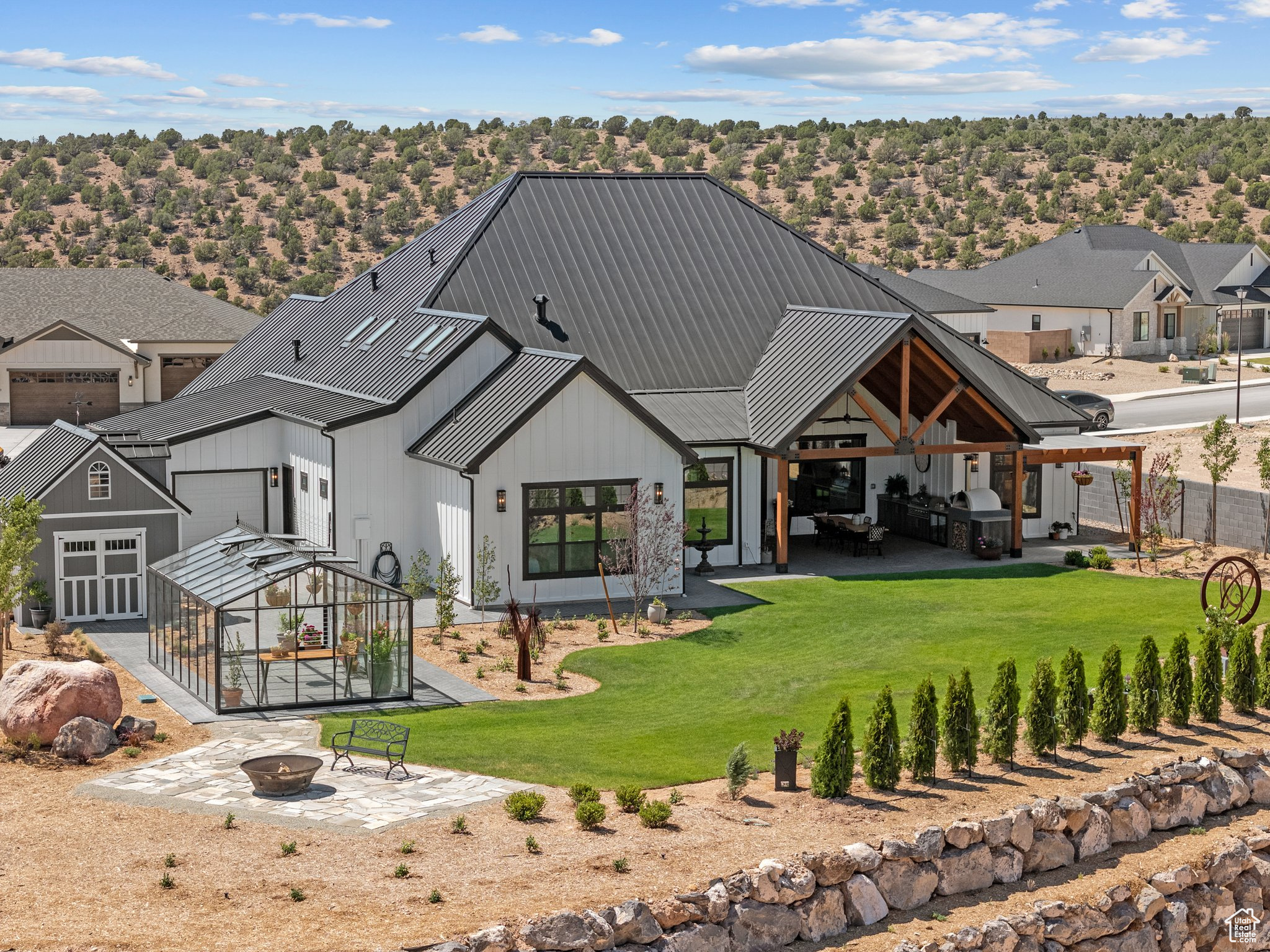 SADDLEBACK RIDGE - Residential