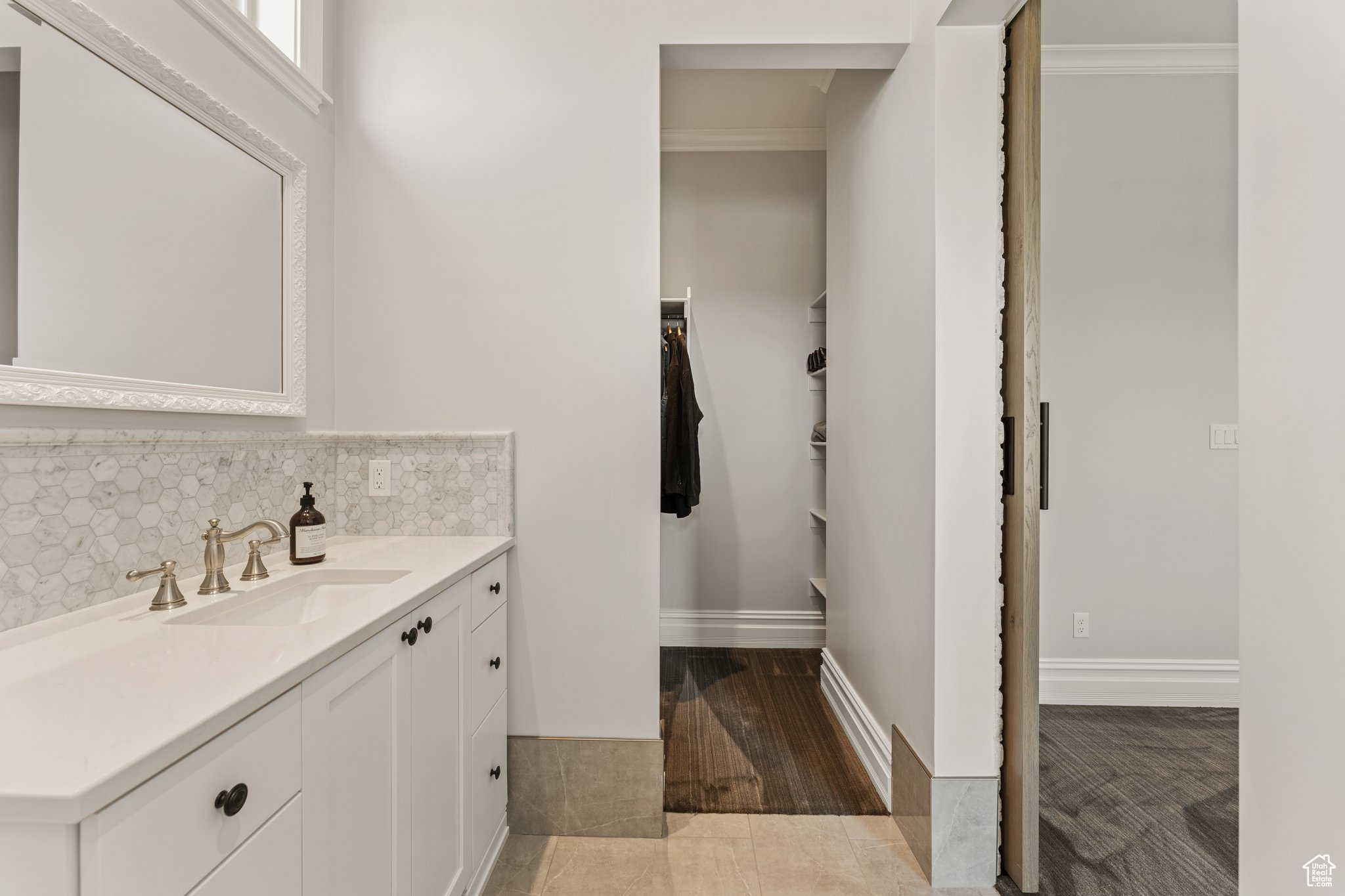SADDLEBACK RIDGE - Residential