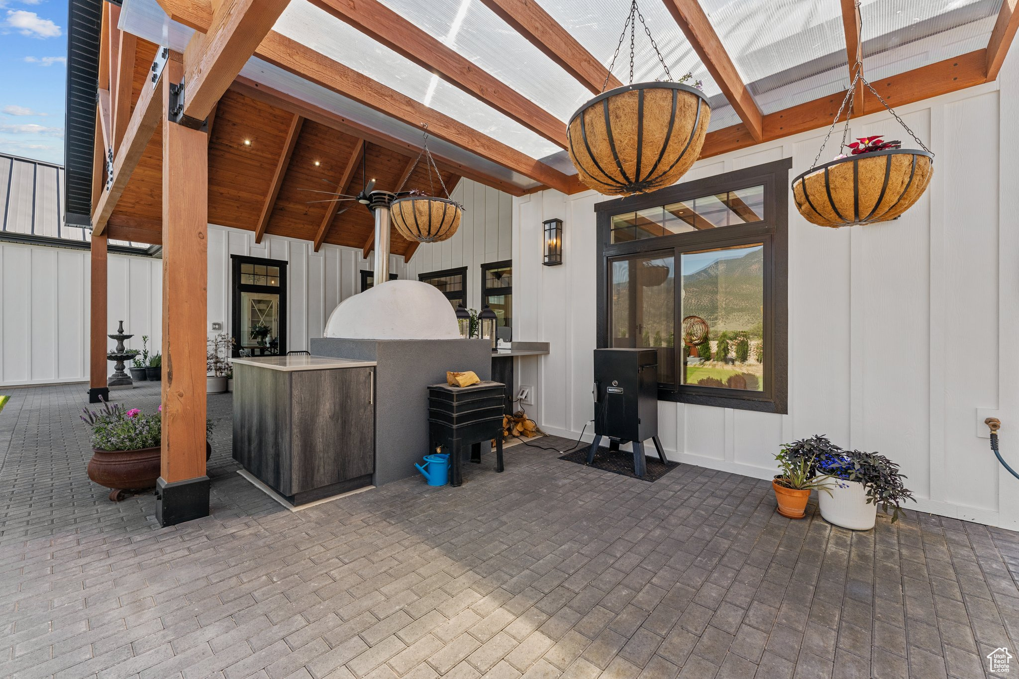 SADDLEBACK RIDGE - Residential
