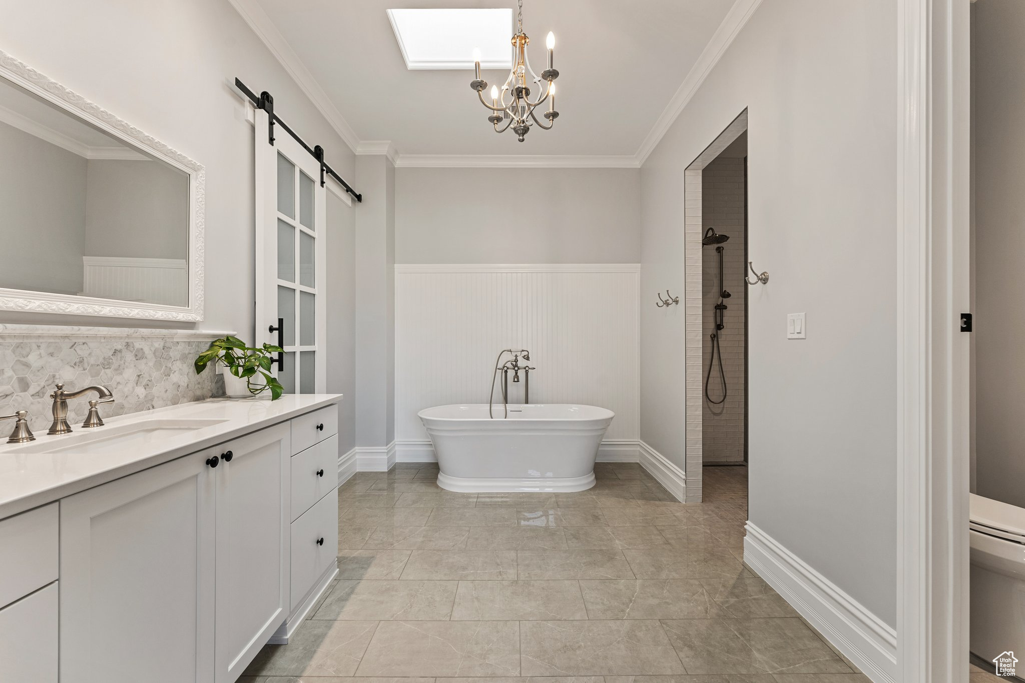 SADDLEBACK RIDGE - Residential