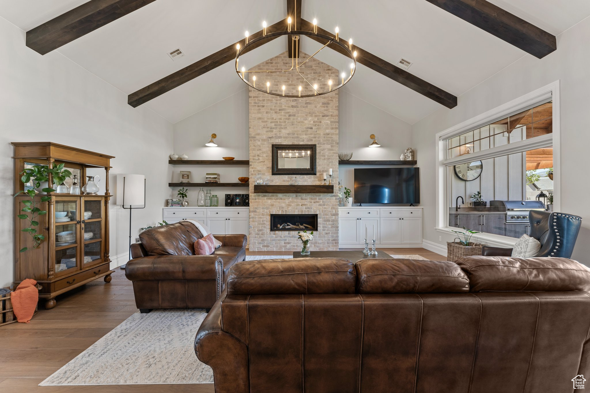 SADDLEBACK RIDGE - Residential