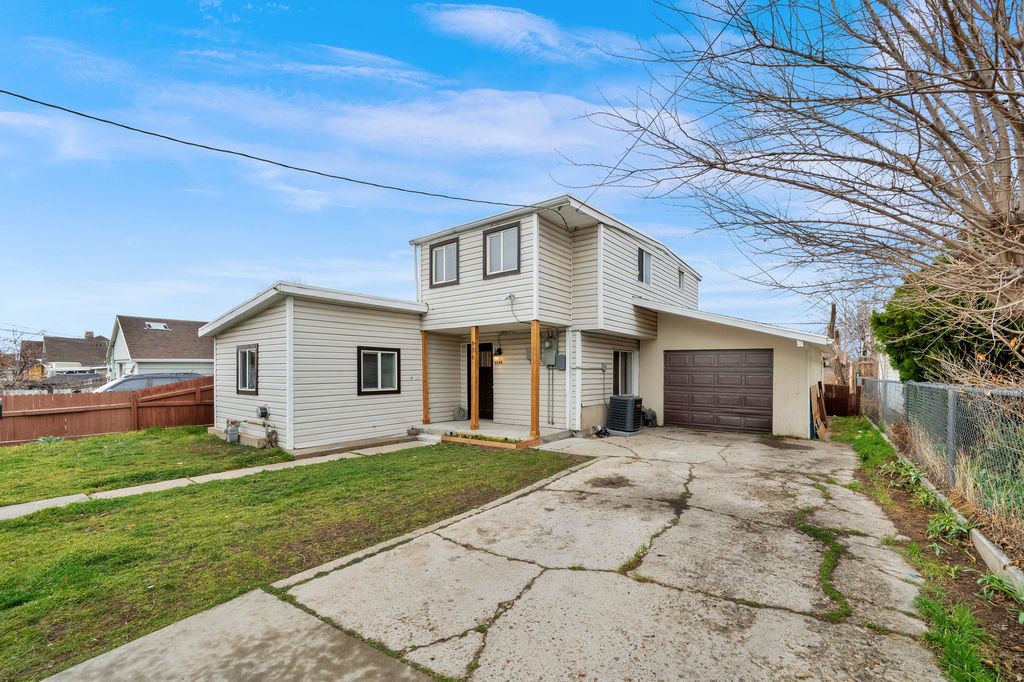 Photo of 636 W 4TH AVE, Midvale, UT 84047 (MLS # 2141716)
