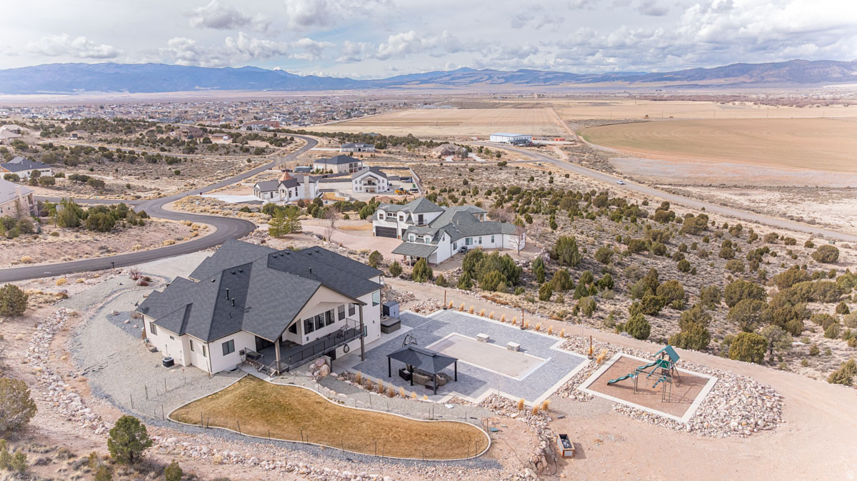 CROSS HOLLOW HILLS SUBDIVISION - Residential