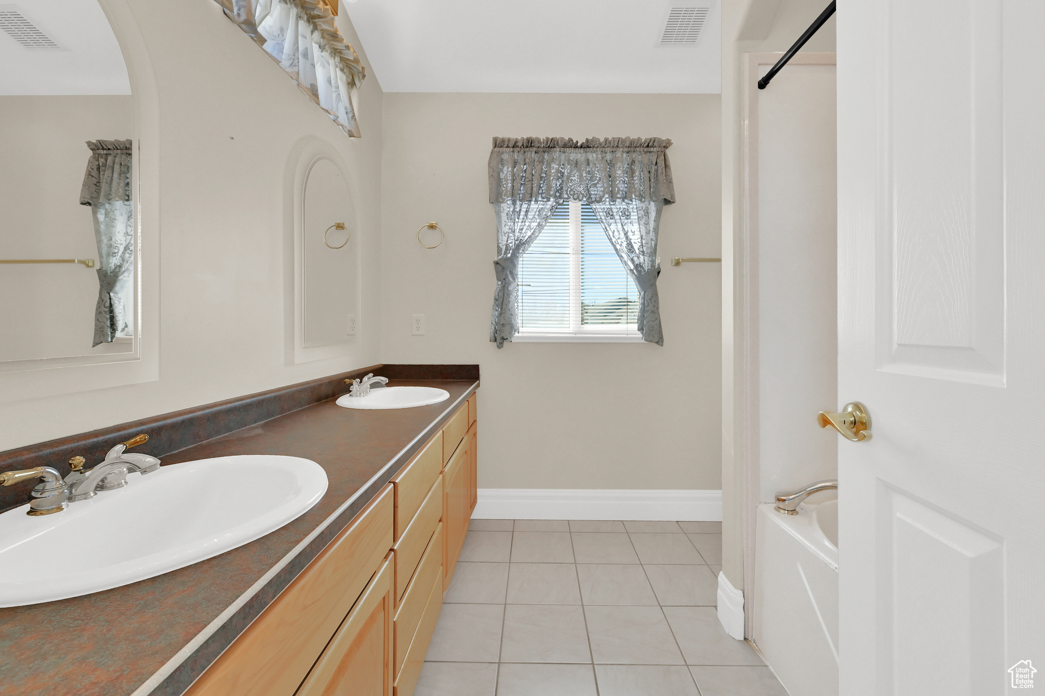 HIGH VALLEY - Residential