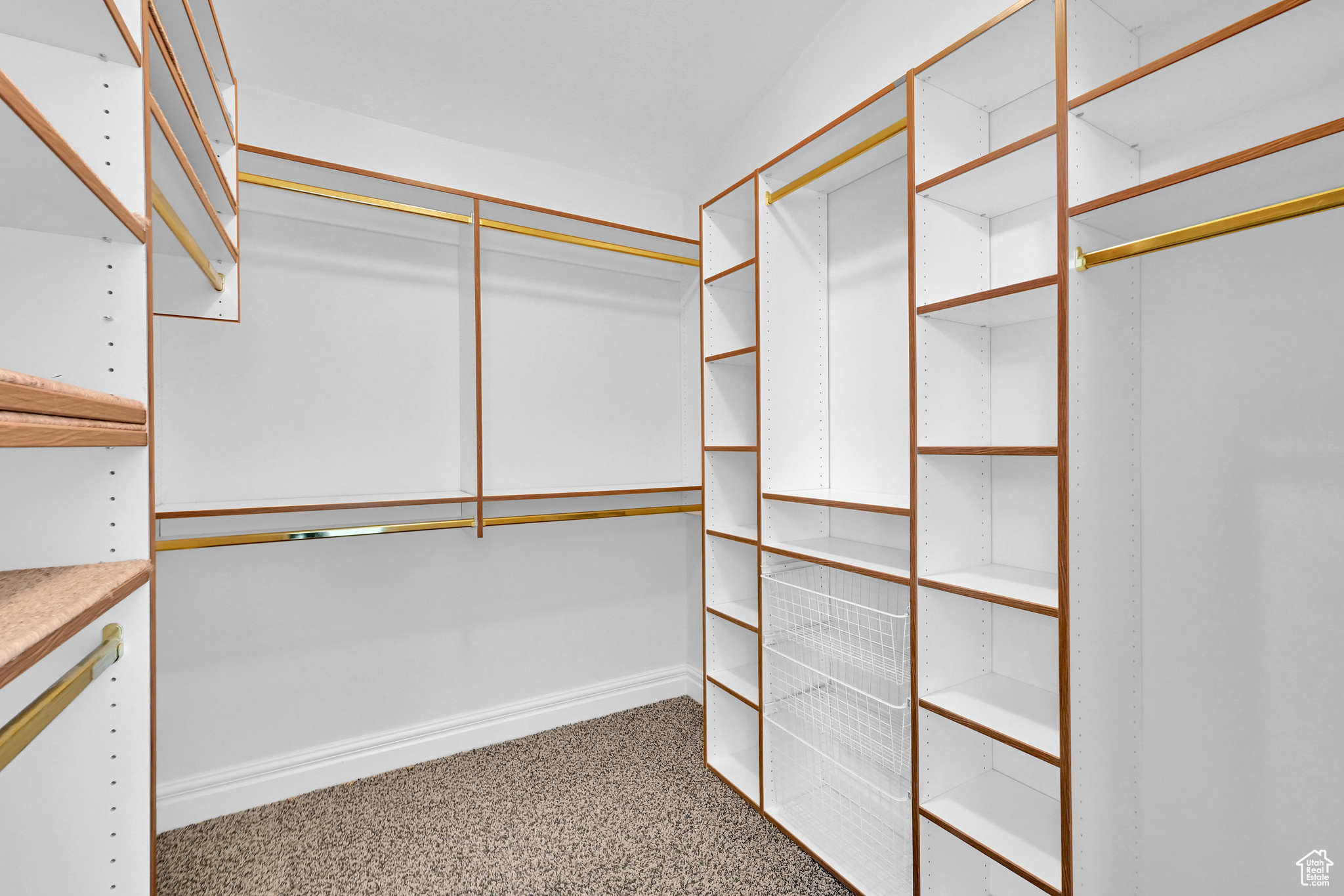 HIGH VALLEY - Residential