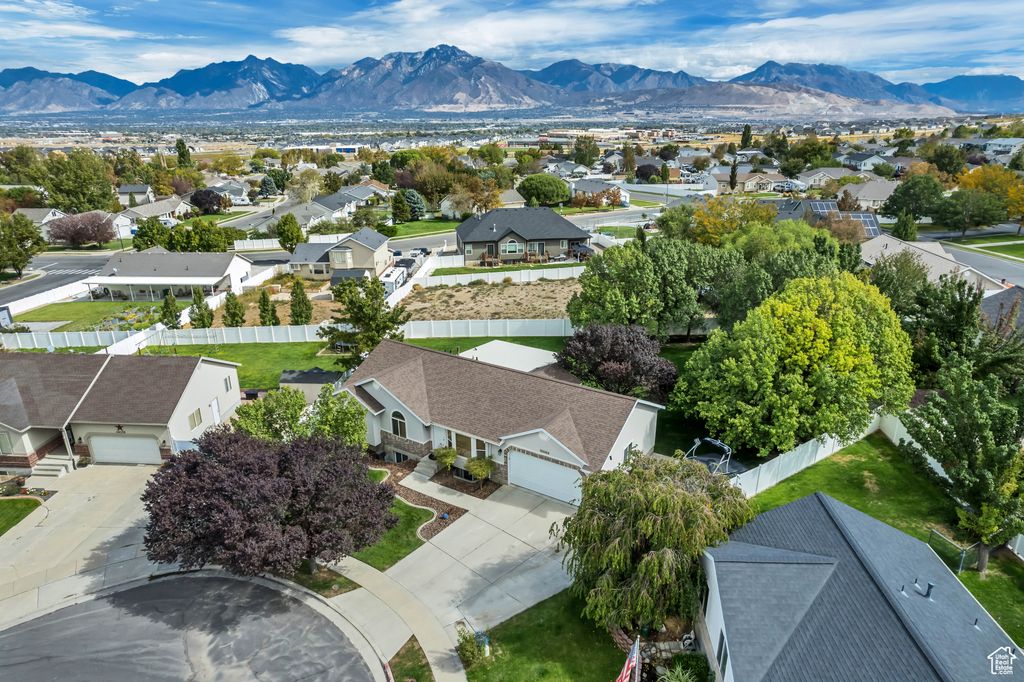 Photo of 14049 S VAN COTT PEAK CIR, Riverton, UT 84096 (MLS # 2114699)