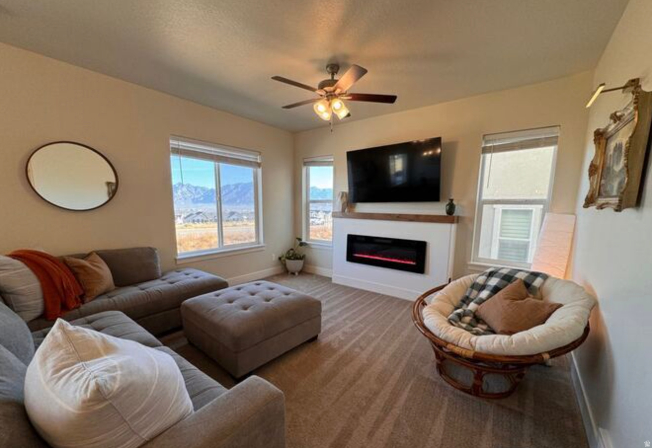 SKY RIDGE - Residential
