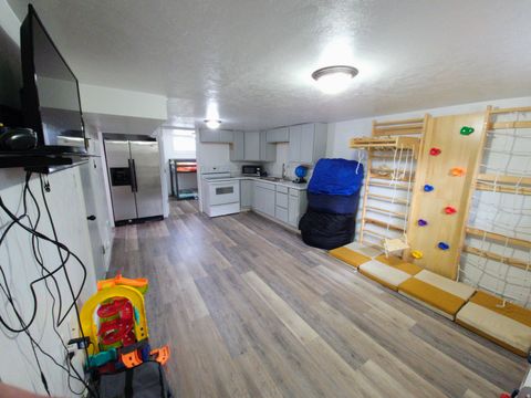 Tiny photo for 137 W 100 S, Spanish Fork, UT 84660 (MLS # 2155465)