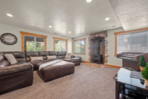 Tiny photo for 288 S HILLSIDE DR, Elk Ridge, UT 84651 (MLS # 2147630)