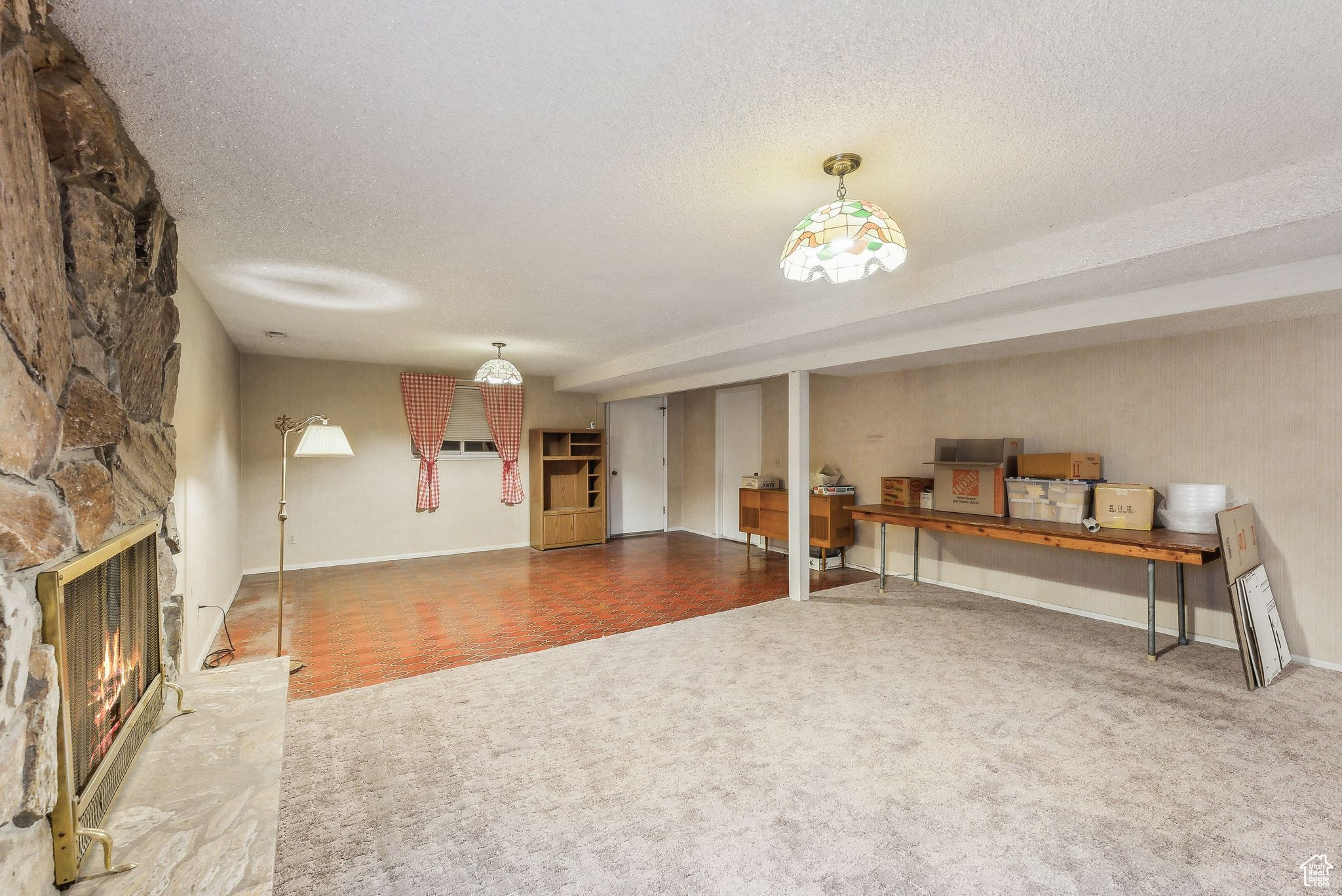 Taylorsville, Utah 84123, United States, 5 Bedrooms Bedrooms, ,3 BathroomsBathrooms,Residential,Active,118772