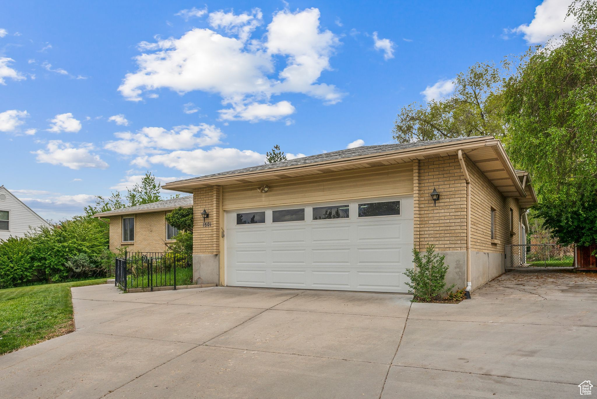 Taylorsville, Utah 84123, United States, 5 Bedrooms Bedrooms, ,3 BathroomsBathrooms,Residential,Active,118772