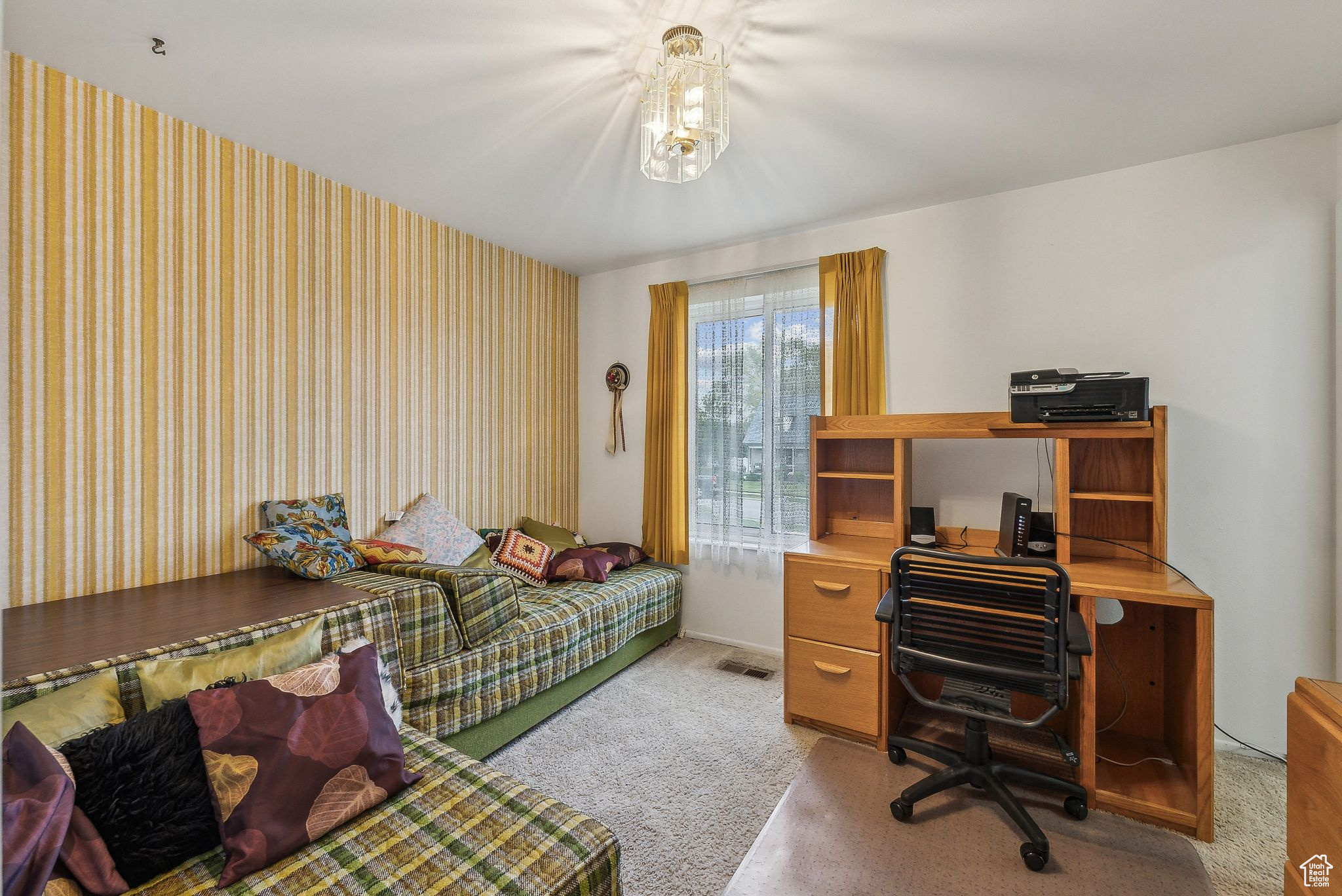 Taylorsville, Utah 84123, United States, 5 Bedrooms Bedrooms, ,3 BathroomsBathrooms,Residential,Active,118772