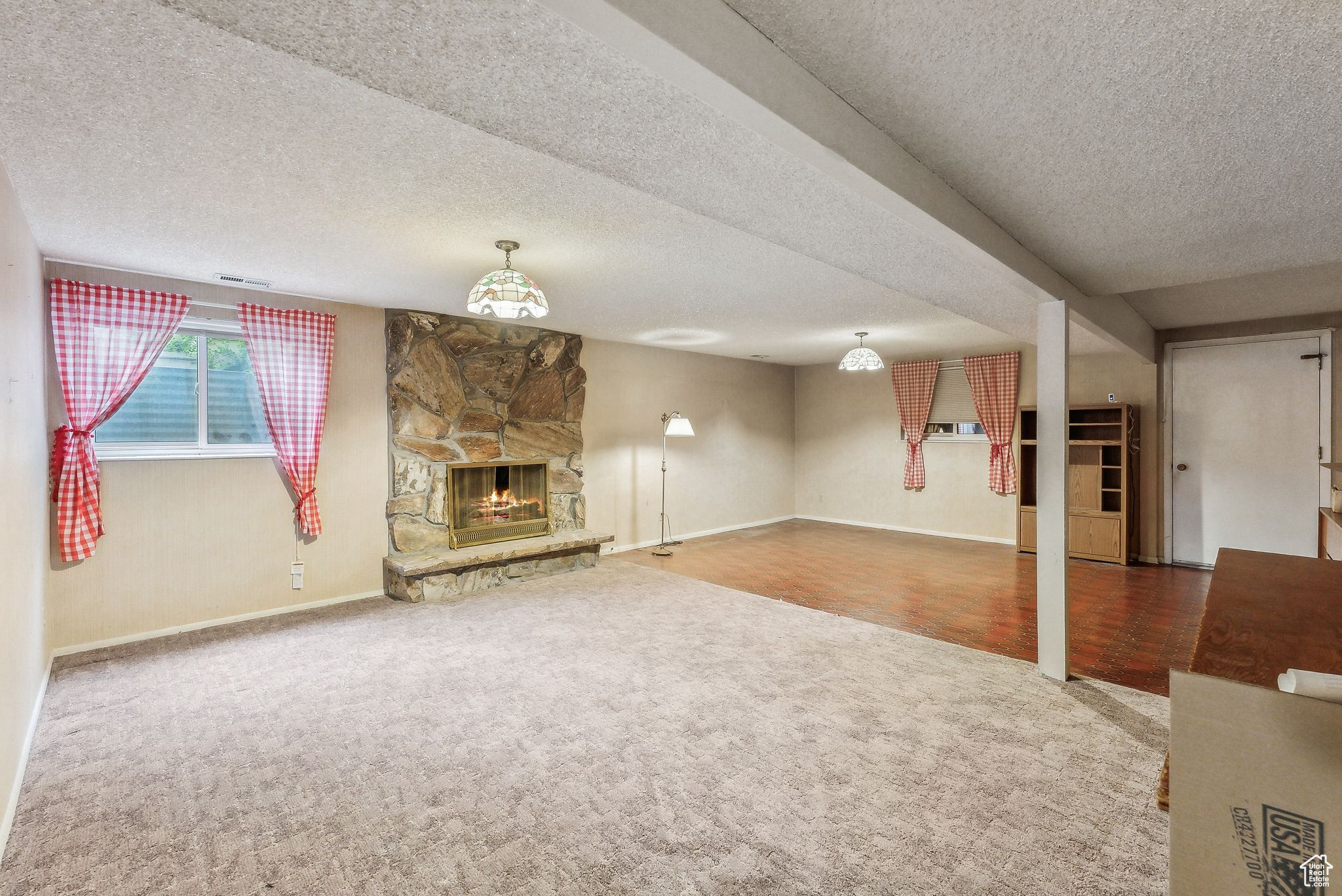 Taylorsville, Utah 84123, United States, 5 Bedrooms Bedrooms, ,3 BathroomsBathrooms,Residential,Active,118772