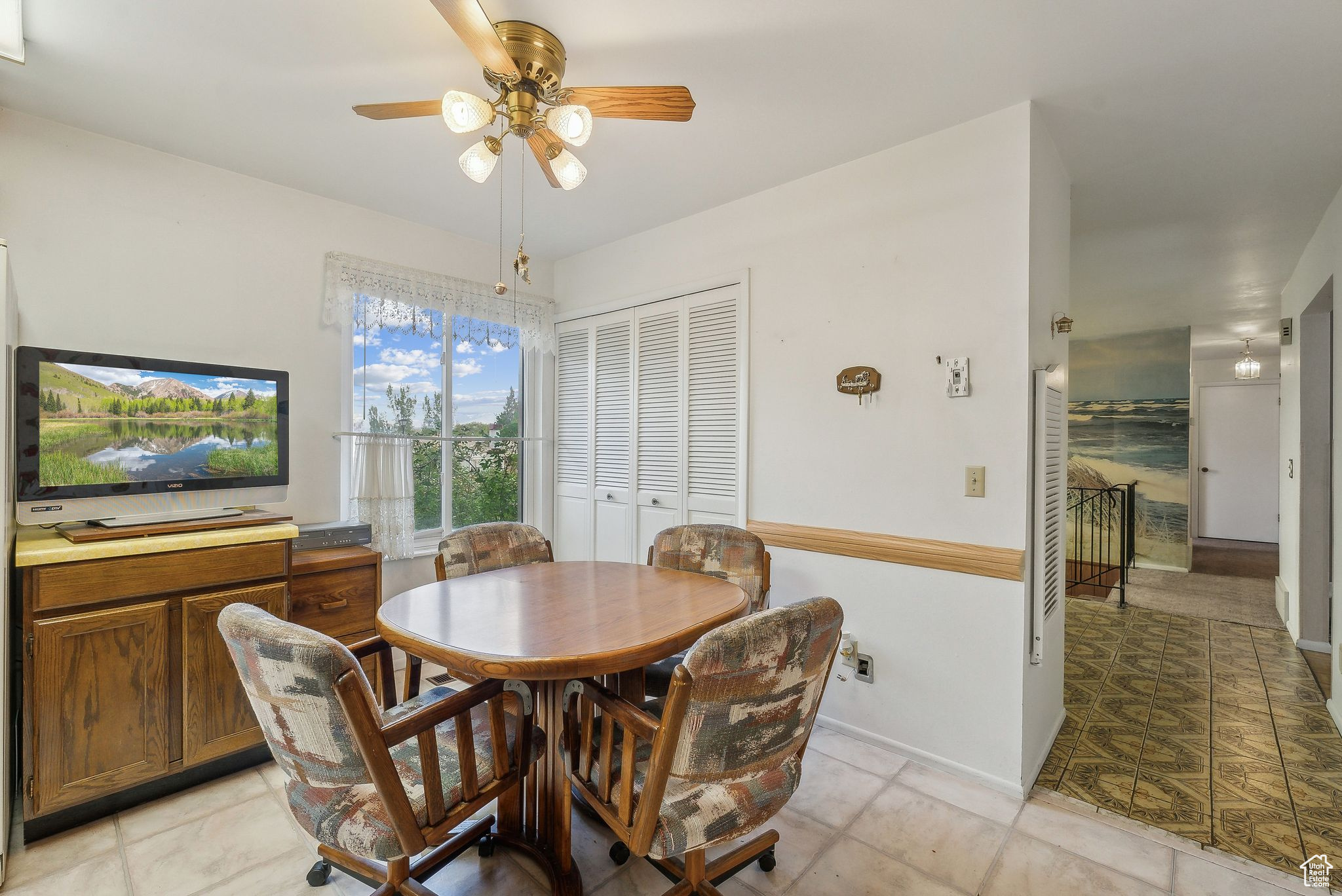 Taylorsville, Utah 84123, United States, 5 Bedrooms Bedrooms, ,3 BathroomsBathrooms,Residential,Active,118772