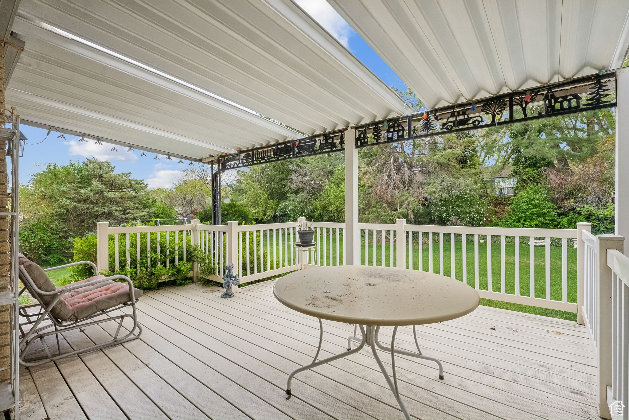 Taylorsville, Utah 84123, United States, 5 Bedrooms Bedrooms, ,3 BathroomsBathrooms,Residential,Active,118772