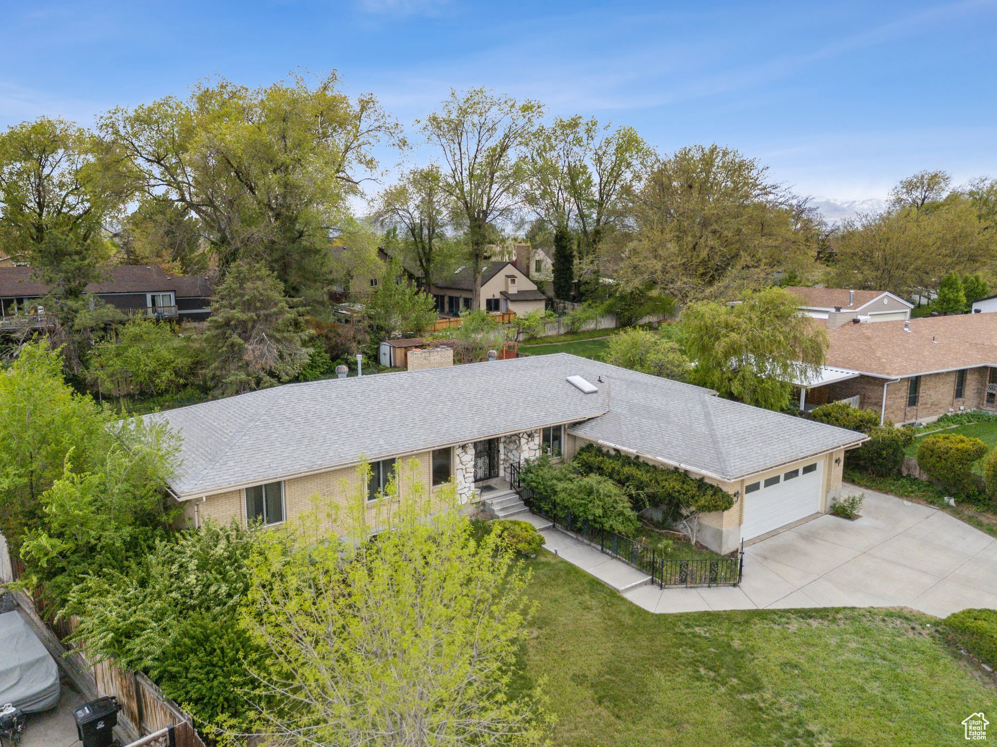 Taylorsville, Utah 84123, United States, 5 Bedrooms Bedrooms, ,3 BathroomsBathrooms,Residential,Active,118772