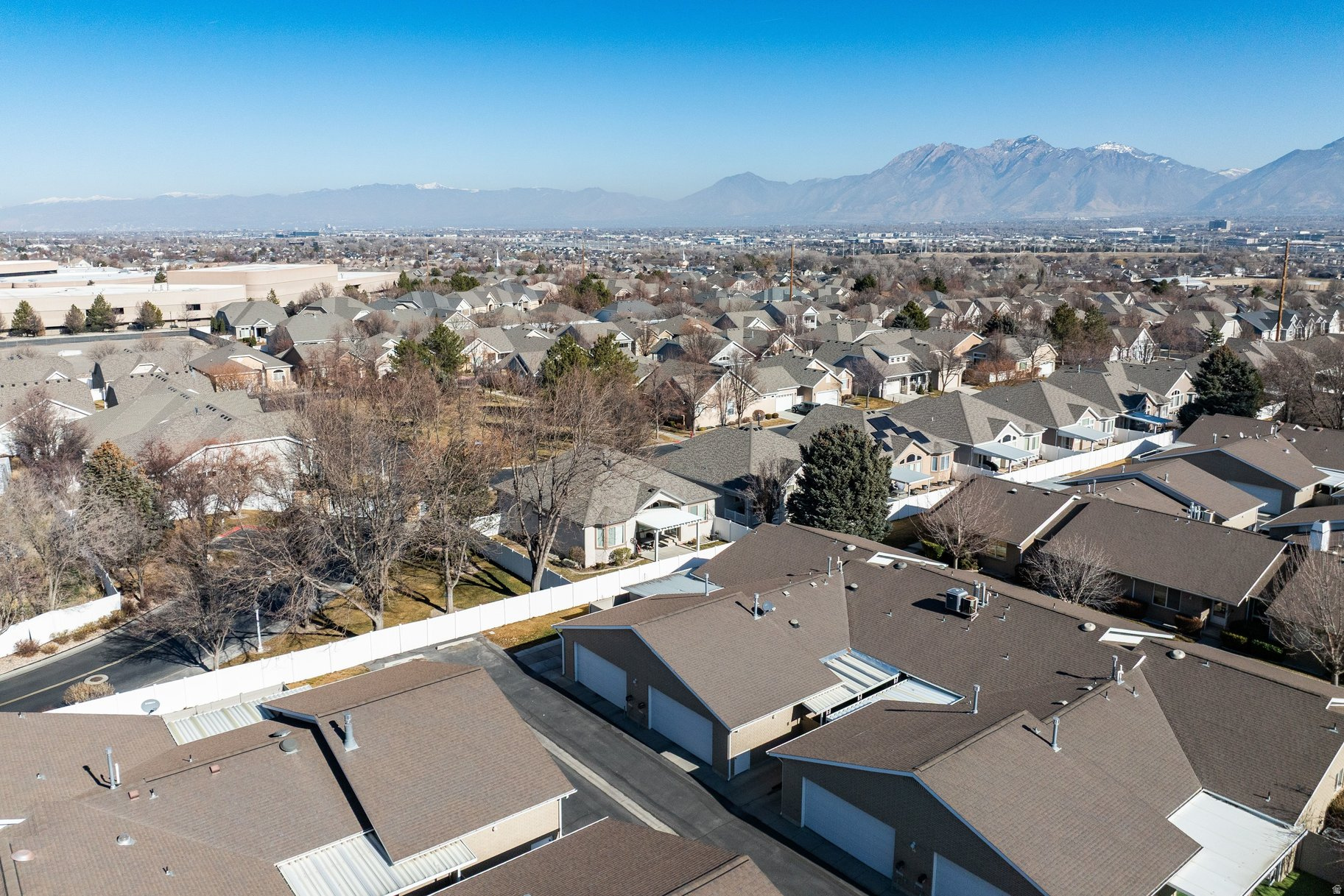 CORNERSTONE - Residential