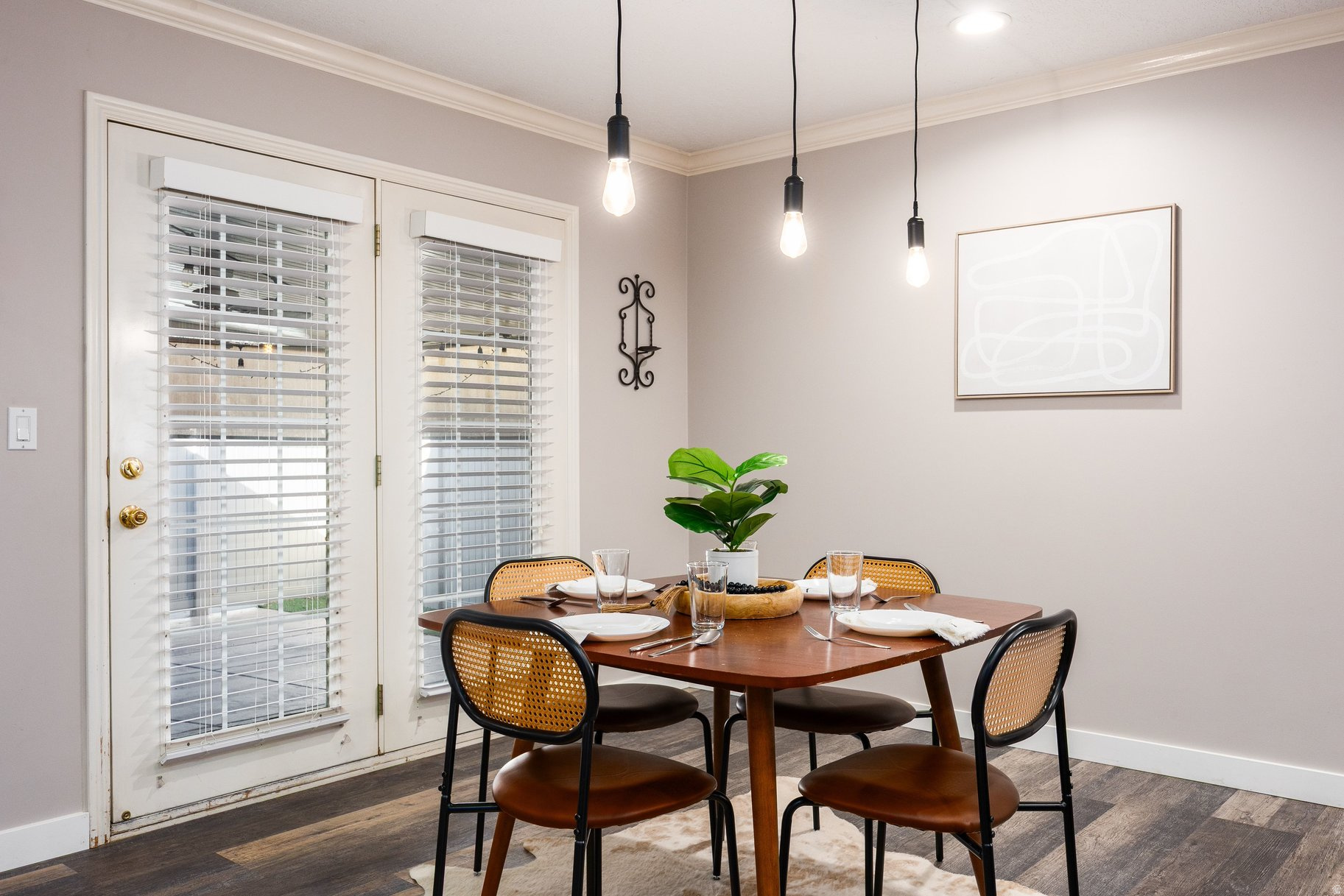 CORNERSTONE - Residential