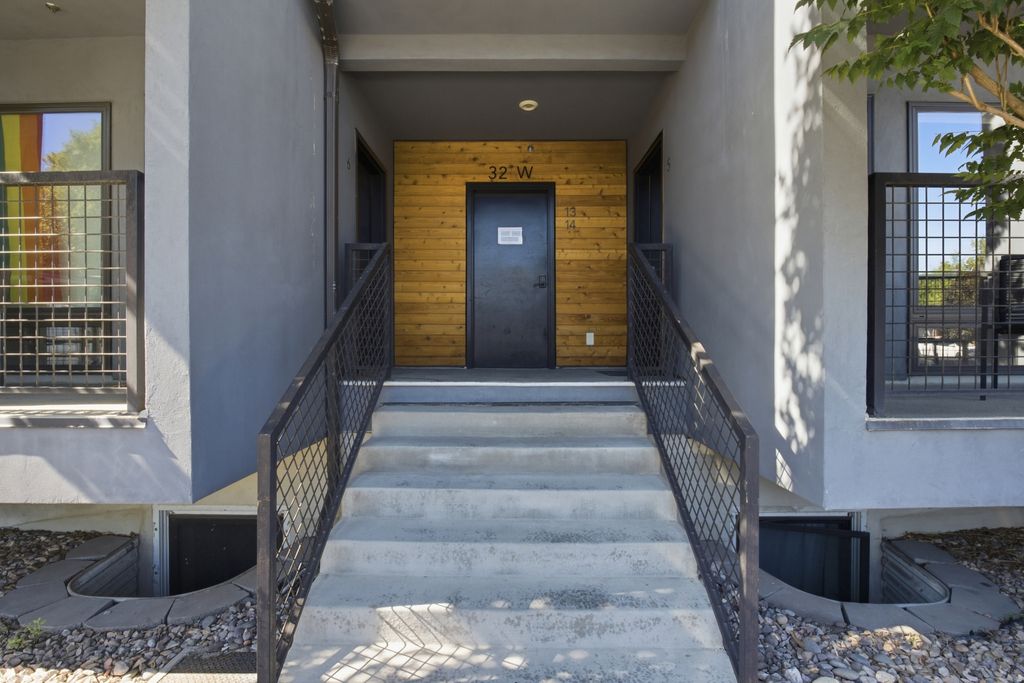 Photo of 32 W 1700 S #A-14, Salt Lake City, UT 84115 (MLS # 2169132)