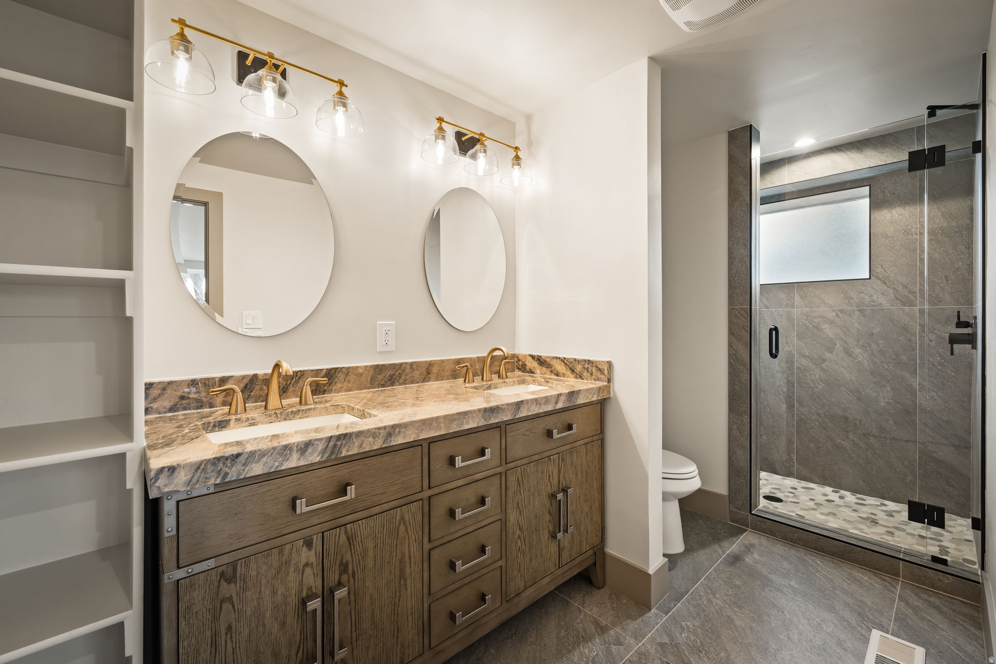 ST MARY HILL - Residential