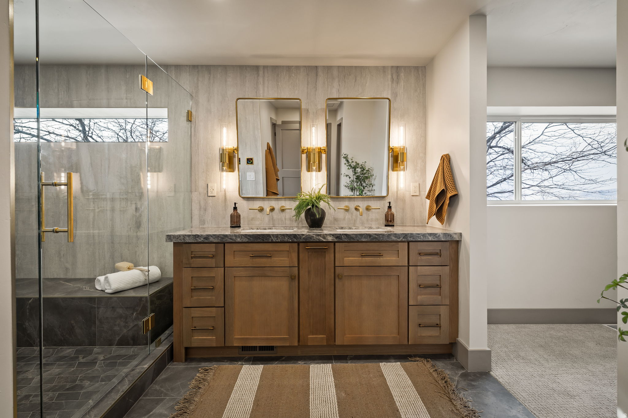 ST MARY HILL - Residential