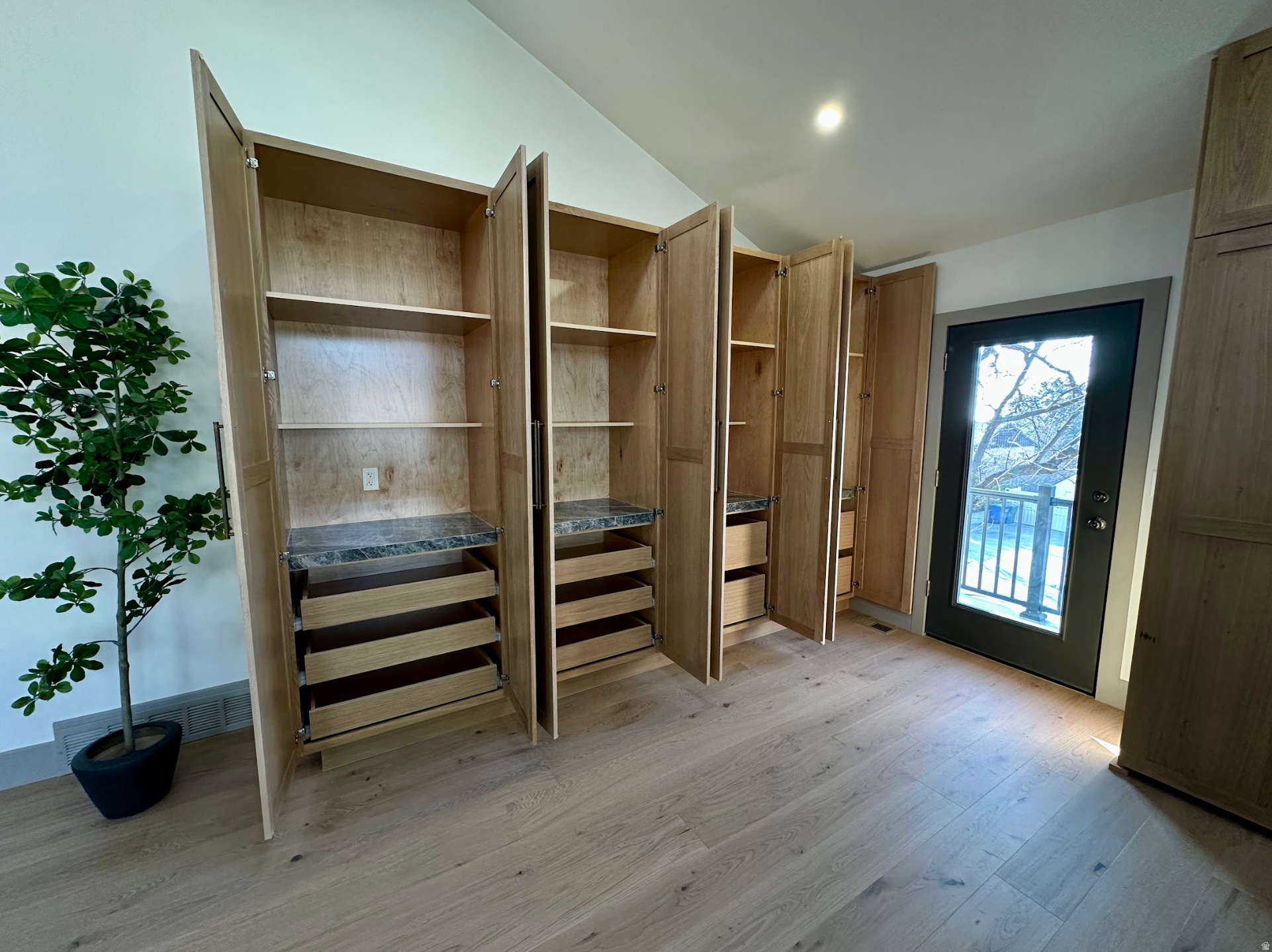 ST MARY HILL - Residential