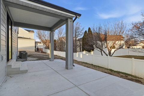 Tiny photo for 4738 S TAYLORS VIEW LN W #30, Taylorsville, UT 84123 (MLS # 2152163)