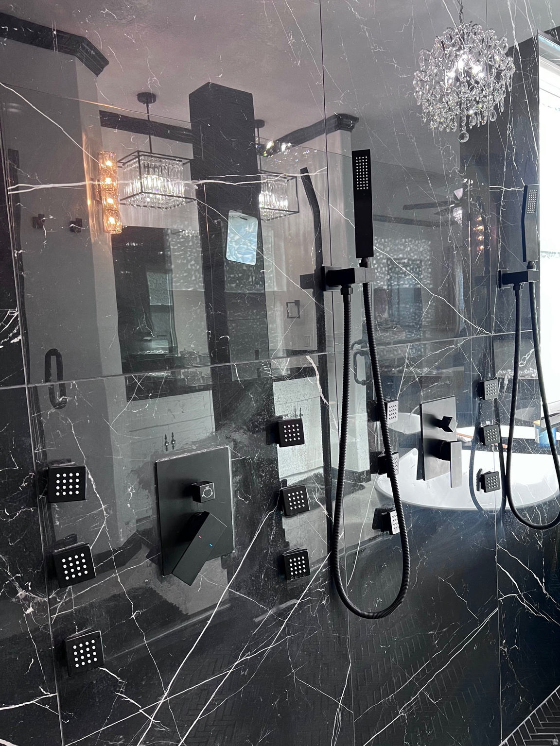 BRIDLEWOOD ESTATES - Residential