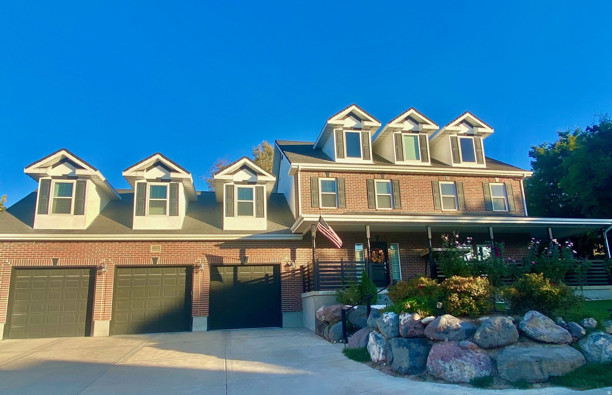 BRIDLEWOOD ESTATES - Residential