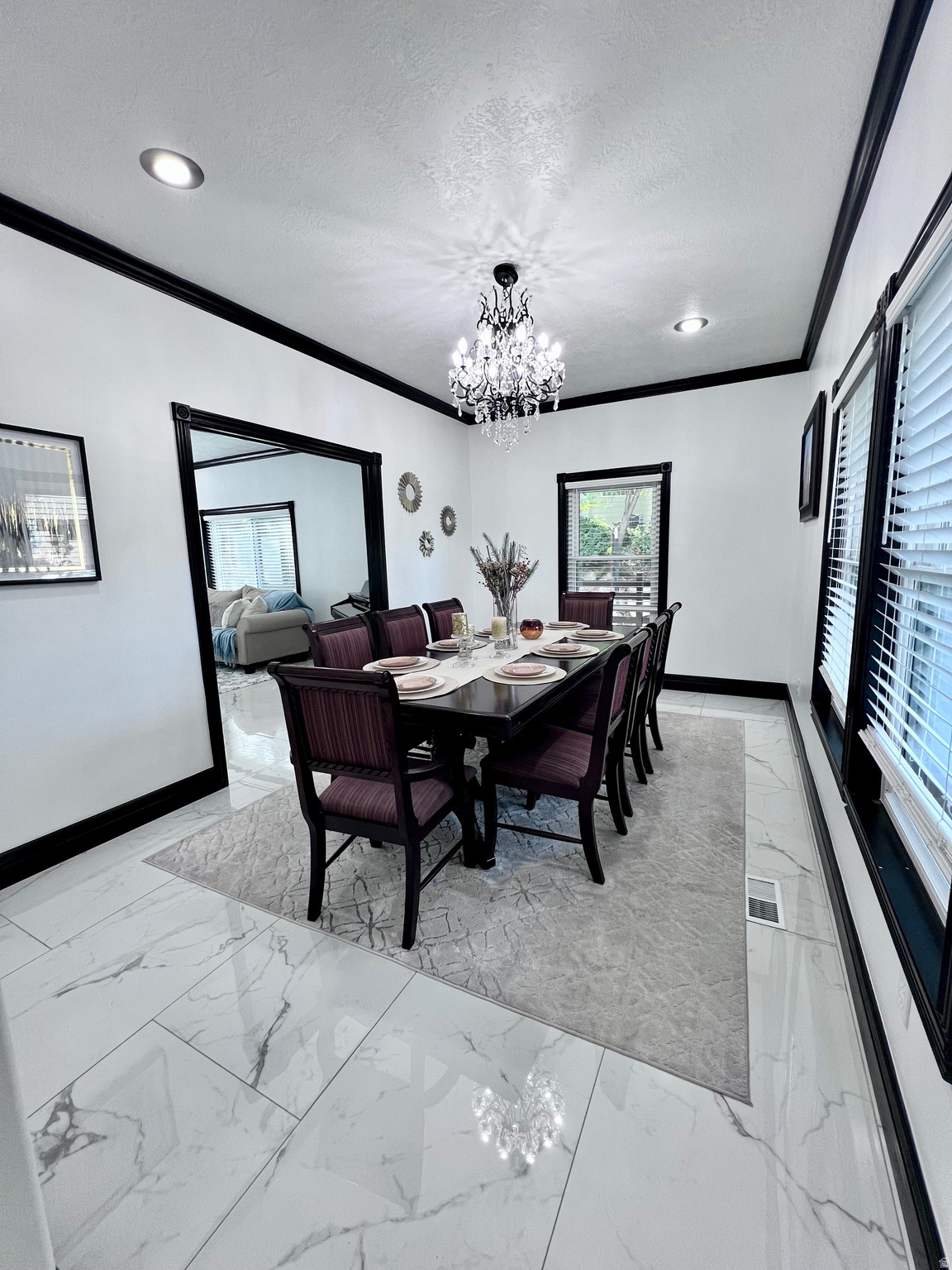 BRIDLEWOOD ESTATES - Residential