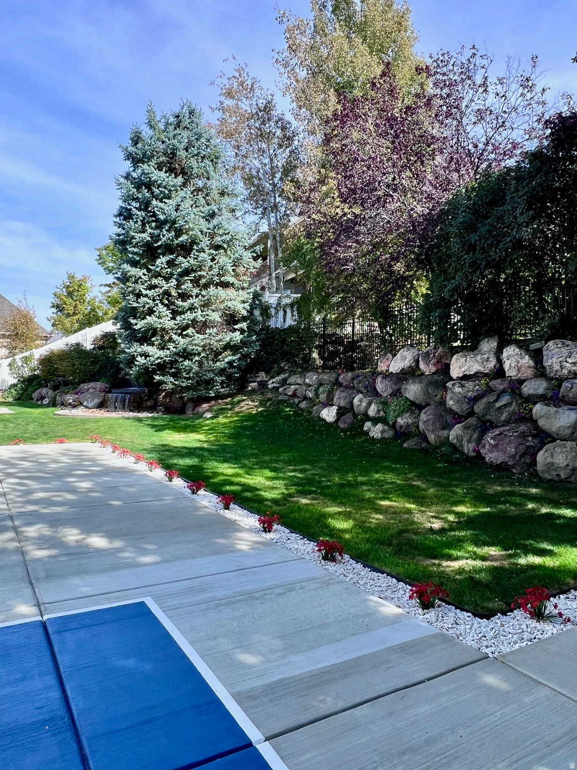 BRIDLEWOOD ESTATES - Residential