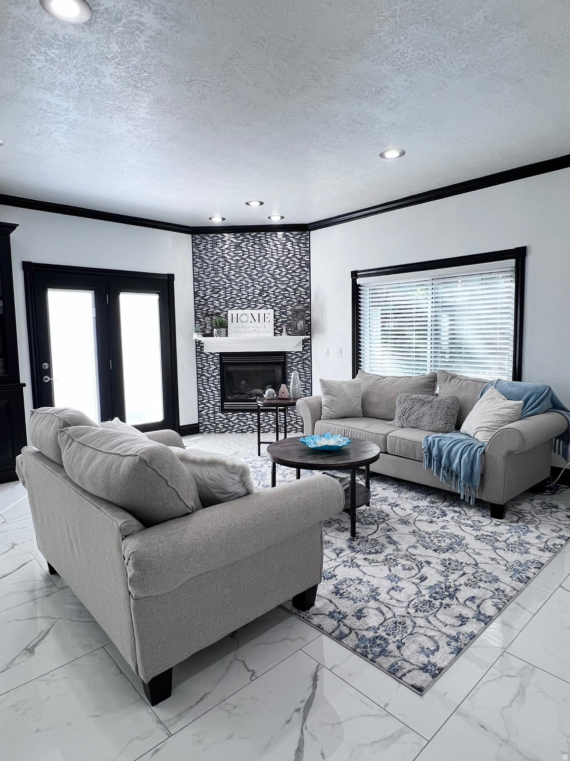 BRIDLEWOOD ESTATES - Residential