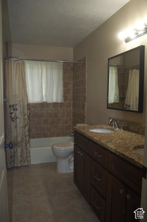 Tiny photo for 134 E 1420 S, Farmington, UT 84025 (MLS # 2183964)