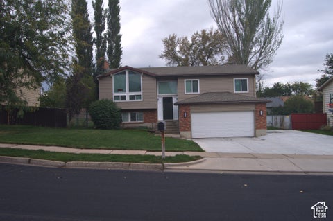 Tiny photo for 134 E 1420 S, Farmington, UT 84025 (MLS # 2183964)
