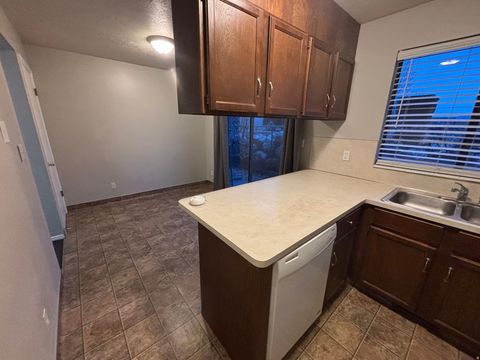 Tiny photo for 704 S ORCHARD DR, Bountiful, UT 84010 (MLS # 2173428)