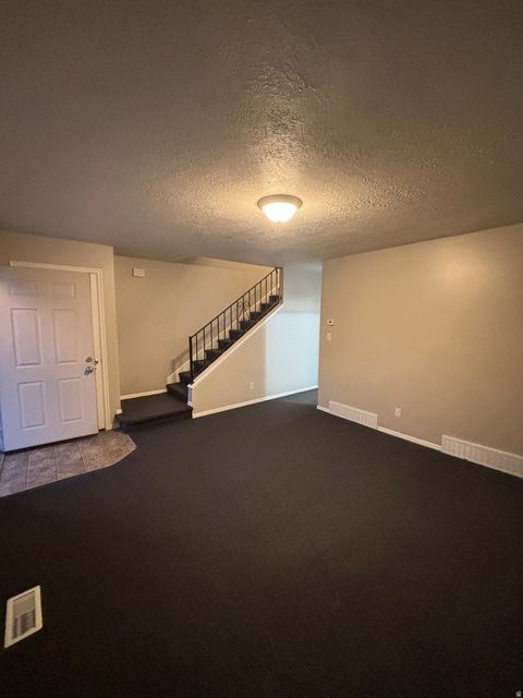 Tiny photo for 704 S ORCHARD DR, Bountiful, UT 84010 (MLS # 2173428)