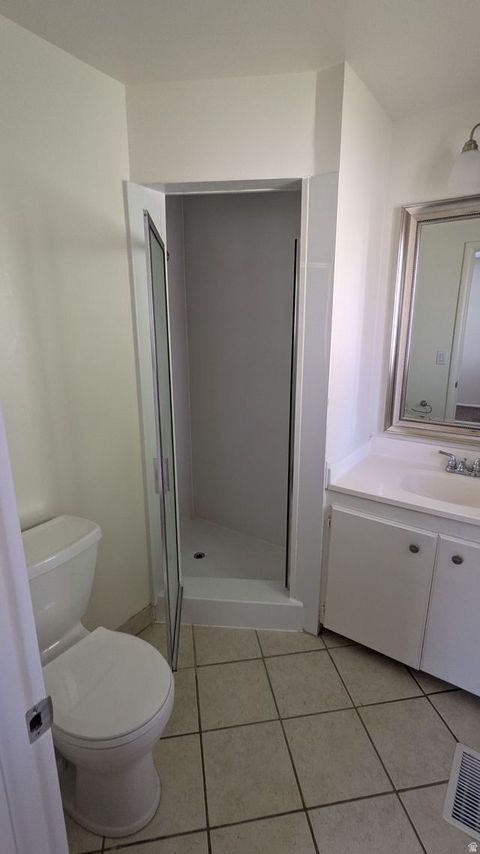 Tiny photo for 704 S ORCHARD DR, Bountiful, UT 84010 (MLS # 2173428)