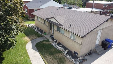 Tiny photo for 704 S ORCHARD DR, Bountiful, UT 84010 (MLS # 2173428)