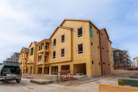 Tiny photo for 855 N PUGH LN #N304, Saratoga Springs, UT 84045 (MLS # 2112324)