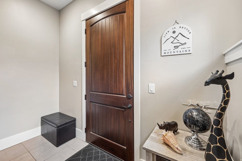 Photo of 1713 E VIEWSIDE CIR, Hideout, UT 84036 (MLS # 2183254)