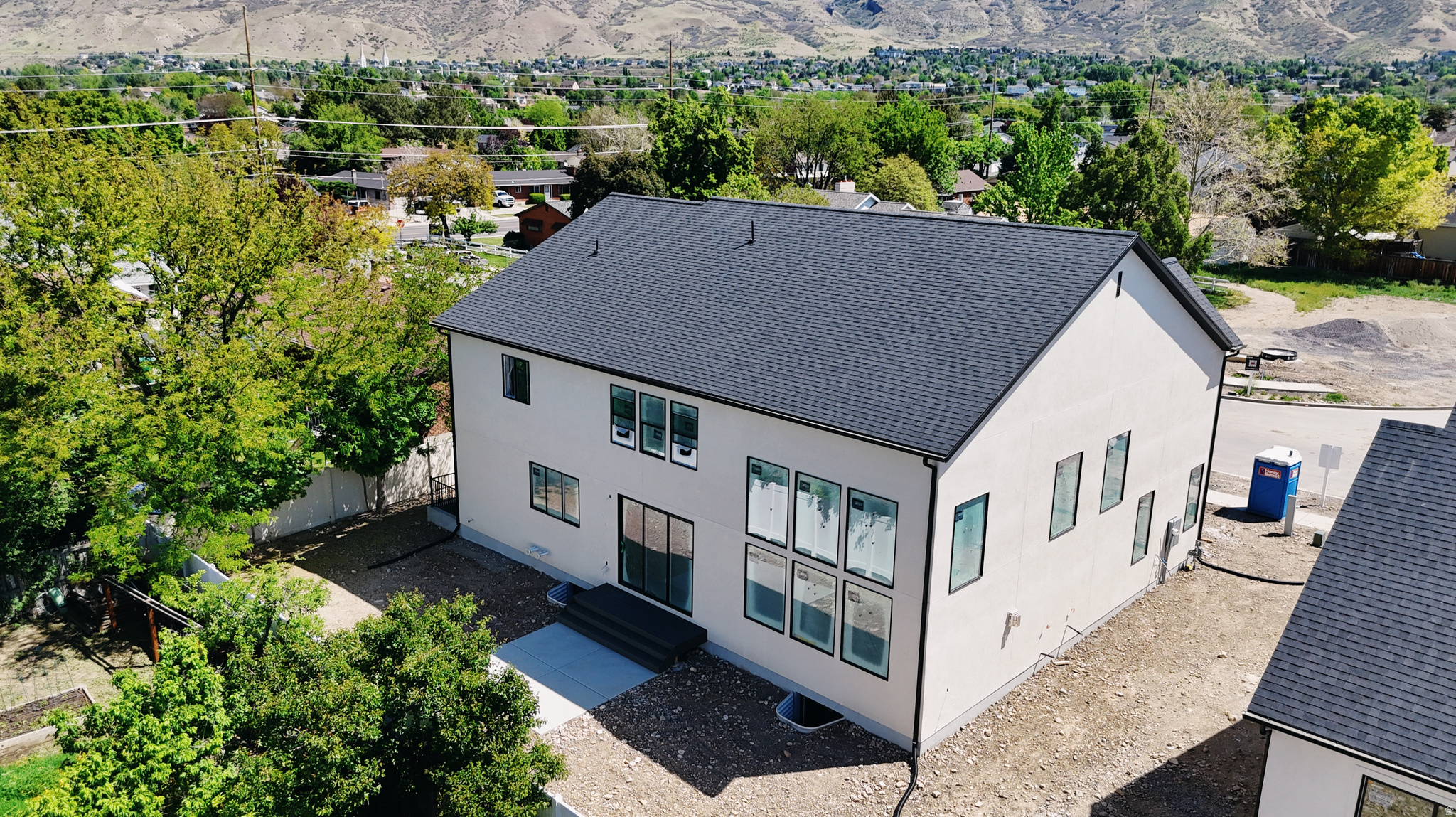 BELMONT WEST - Residential