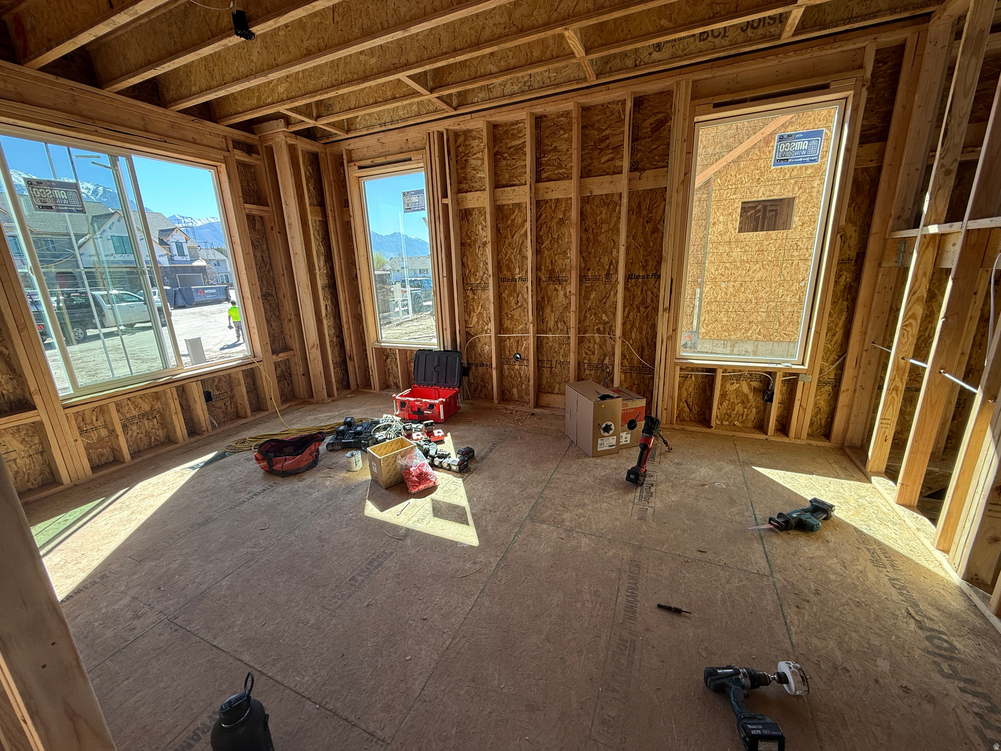 BELMONT WEST - Residential